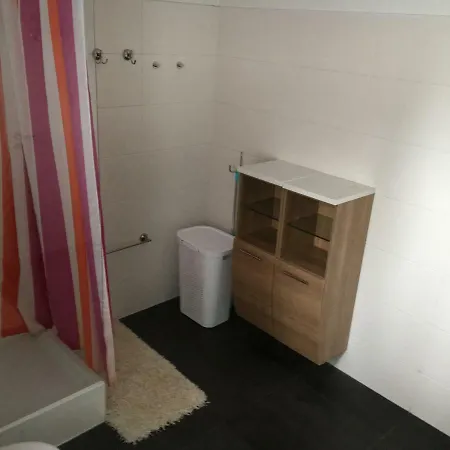 Flat In Duisburg Daire Duisburg